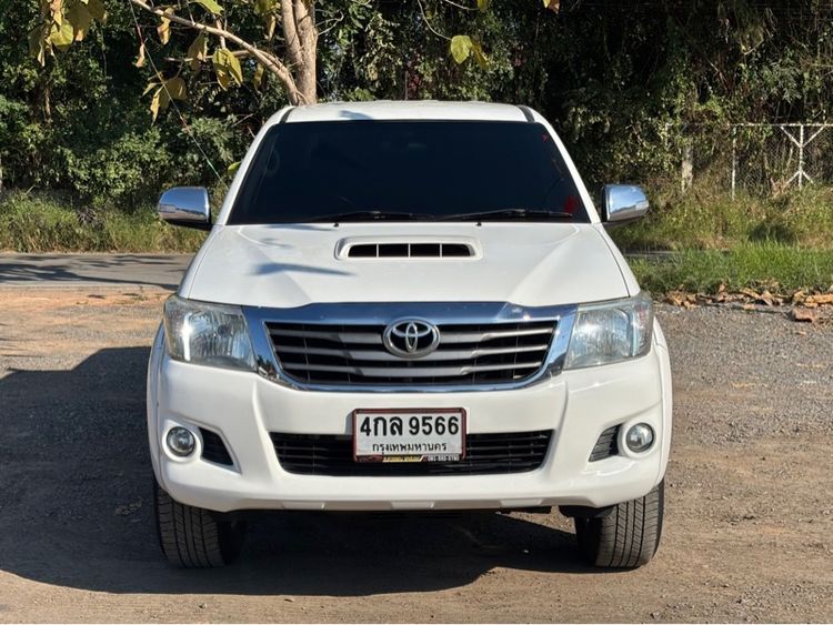 Toyota Hilux Vigo Champ 2014 Double Cab 2.5 E Prerunner Pickup ดีเซล เกียร์อัตโนมัติ ขาว