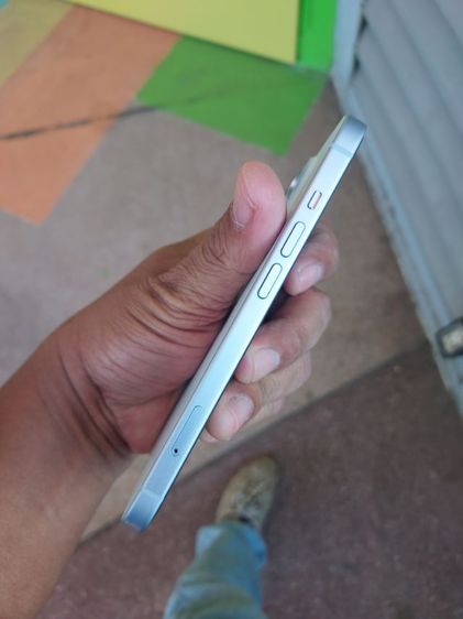 IPhone 15  รูปที่ 2