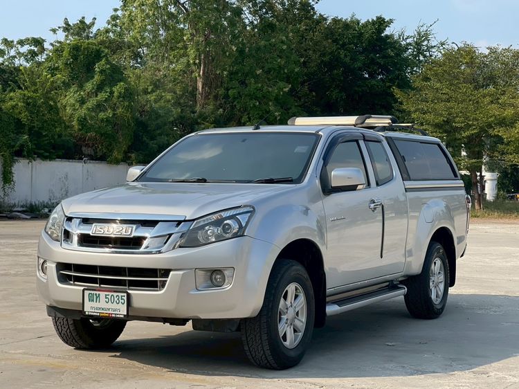 รถ Isuzu D-MAX 2.5 Hi-Lander Z สี บรอนซ์เงิน