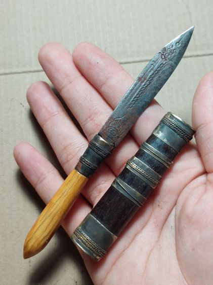 เครื่องรางมีดหมอปากกาหลวงพ่อเดิมวัดหนองโพ ใบ 2.5 ยาวรวม 5 นิ้ว