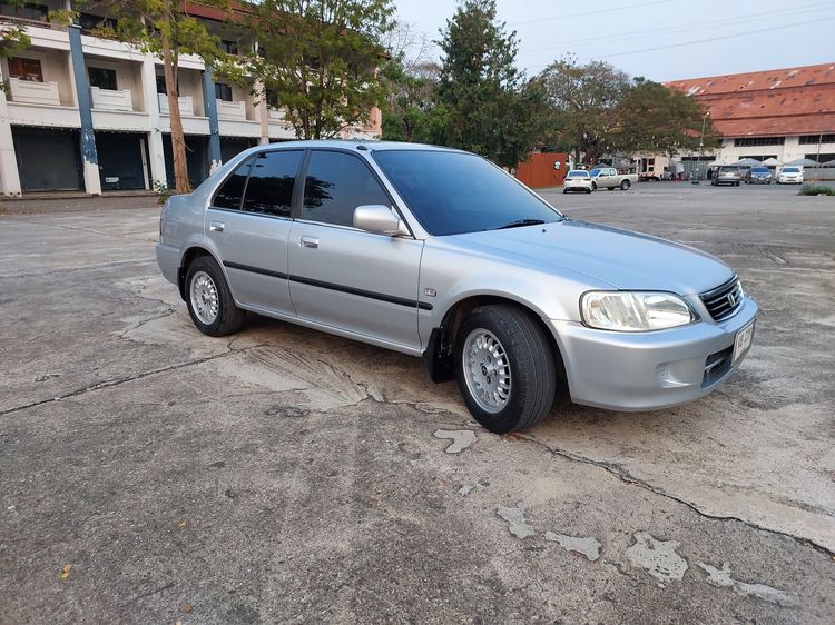 Honda City 1999 1.5 Type Z VTi Sedan เบนซิน เกียร์ธรรมดา บรอนซ์เงิน รูปที่ 2