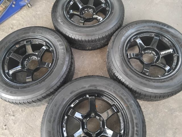 TE37 กว้าง 9 ออฟ 0 พร้อมยาง Bridgestone B 22