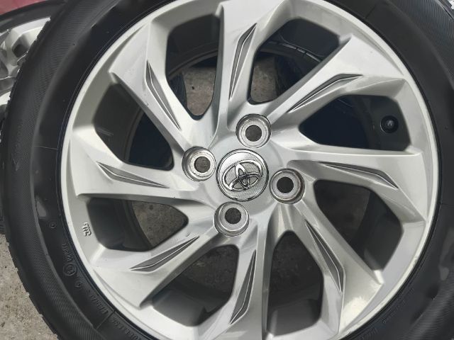 แม็ก Toyota Vios สี เท่ากันเดิมโรงงานพร้อมยางปี 22