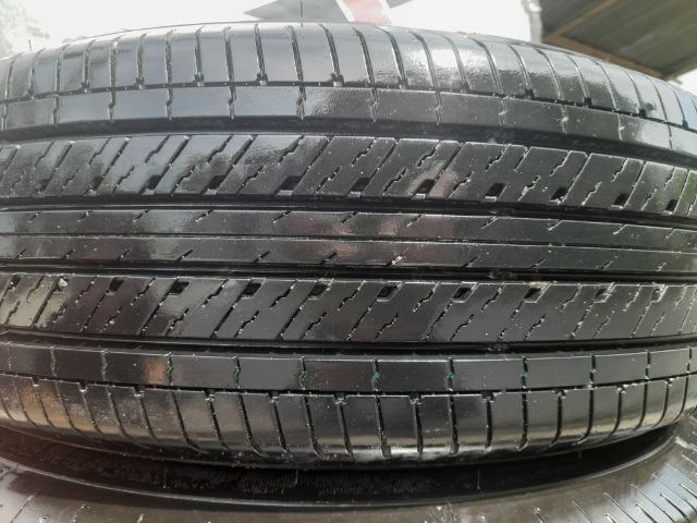 ยาง Dunlop 215 65 16 ปี 21 รูปที่ 2