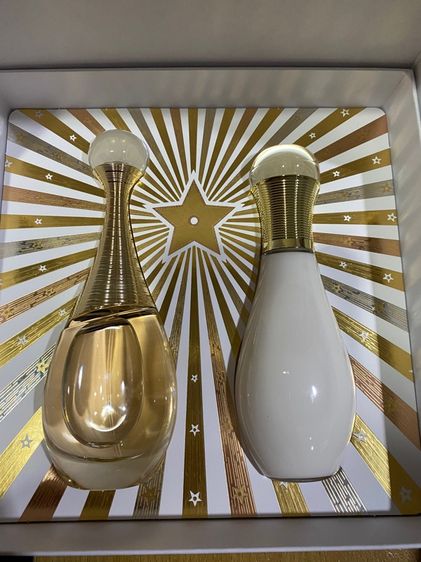 ไม่ระบุเพศ Dior J’adore EDP set 2 ชิ้นน้ำหอม และ โลชั่น