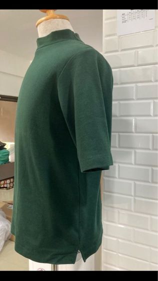 เสื้อยึดชายคอปีน GU size m รูปที่ 8