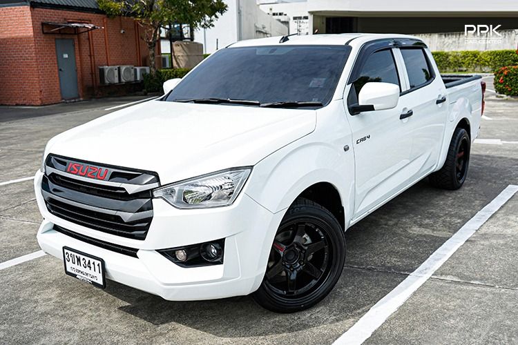 รถ Isuzu D-MAX 1.9 S สี ขาว