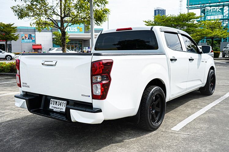 Isuzu D-MAX 2022 1.9 S Pickup ดีเซล ไม่ติดแก๊ส เกียร์ธรรมดา ขาว รูปที่ 4