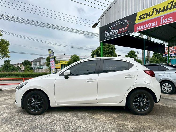 Mazda Mazda 2 2020 1.3 Sports High Connect Sedan เบนซิน ไม่ติดแก๊ส เกียร์อัตโนมัติ ขาว รูปที่ 4
