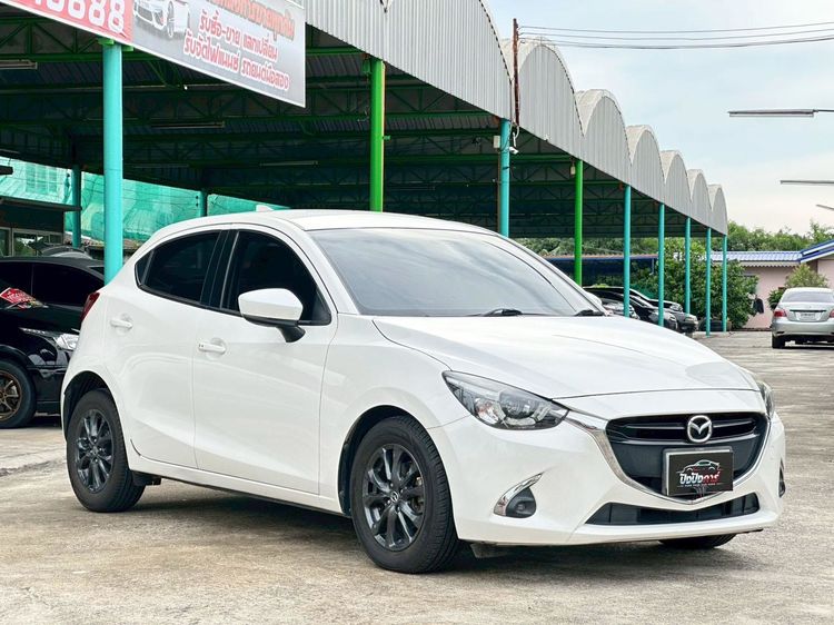 รถ Mazda Mazda 2 1.3 Sports High Connect สี ขาว