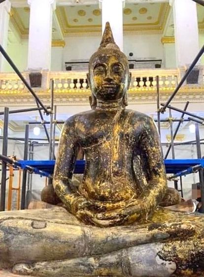 หลวงพ่อโสธร  ภปร  9 นิ้ว 3 K  ปี 39 รูปที่ 2