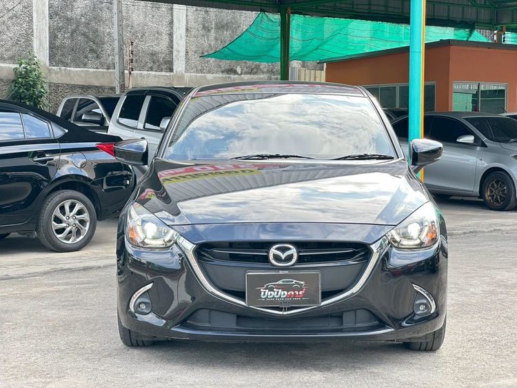 Mazda Mazda 2 2019 1.3 High Connect Sedan เบนซิน ไม่ติดแก๊ส เกียร์อัตโนมัติ ดำ รูปที่ 2