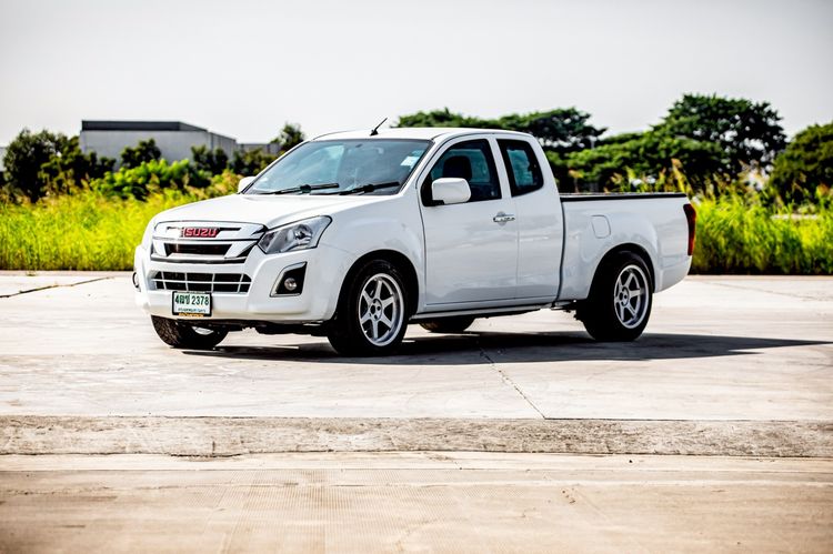 Isuzu D-MAX 2016 1.9 S Pickup ดีเซล เกียร์ธรรมดา ขาว รูปที่ 2