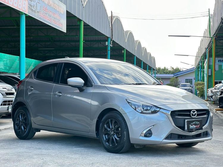 รถ Mazda Mazda 2 1.3 High Connect สี เทา