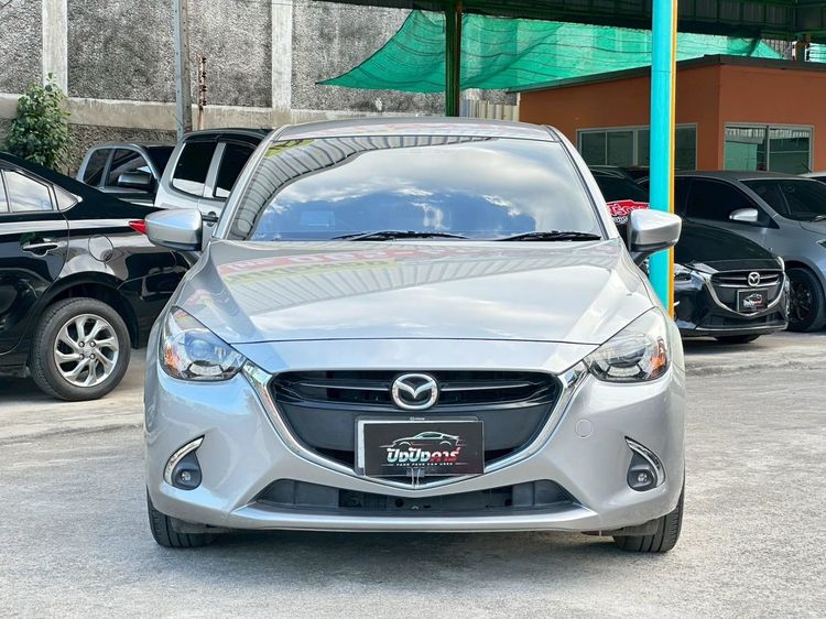 Mazda Mazda 2 2019 1.3 High Connect Sedan เบนซิน ไม่ติดแก๊ส เกียร์อัตโนมัติ เทา รูปที่ 2
