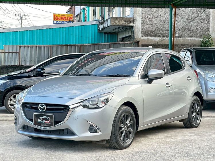 Mazda Mazda 2 2019 1.3 High Connect Sedan เบนซิน ไม่ติดแก๊ส เกียร์อัตโนมัติ เทา รูปที่ 3