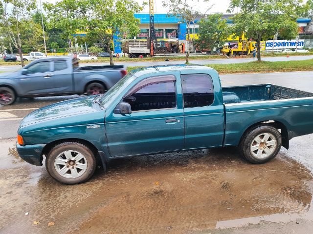 Ford Ranger 2000 2.5 XL Pickup ดีเซล ไม่ติดแก๊ส เกียร์ธรรมดา เขียว รูปที่ 4