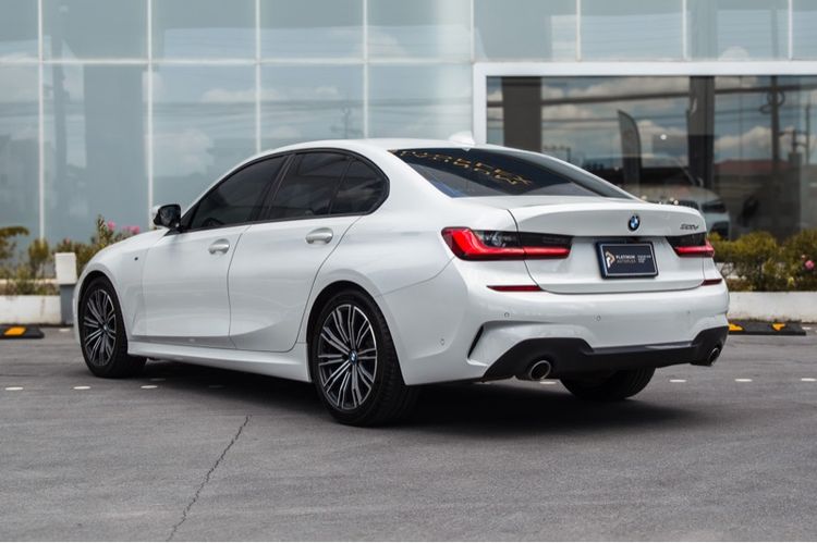 BMW Series 3 2020 320d Sedan ดีเซล ไม่ติดแก๊ส เกียร์อัตโนมัติ ขาว รูปที่ 2