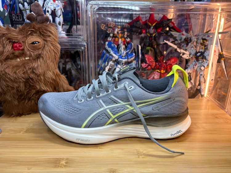 Asics Gel Kayano 32 รูปที่ 13