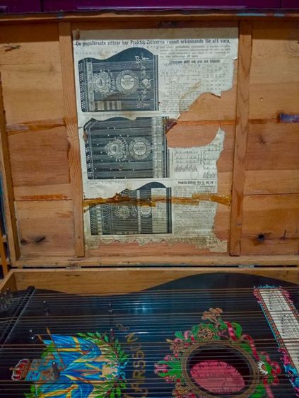 เก่าโบราณงานยุโรป..เครื่องเล่นดนตรีครบชุดสุดสมบูรณ์พร้อมกล่องเดิมจุดคลาสสิค รูปที่ 9