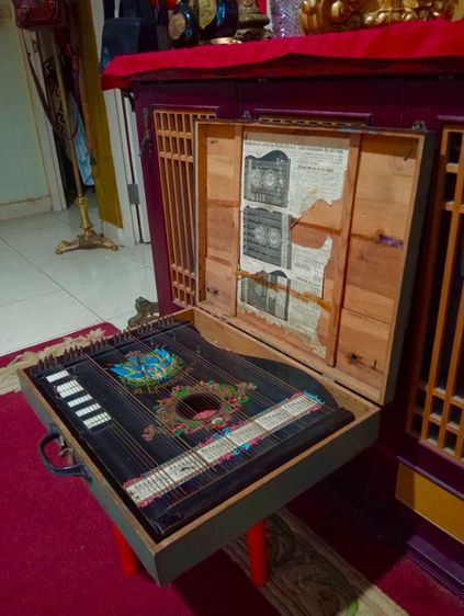 เก่าโบราณงานยุโรป..เครื่องเล่นดนตรีครบชุดสุดสมบูรณ์พร้อมกล่องเดิมจุดคลาสสิค รูปที่ 6