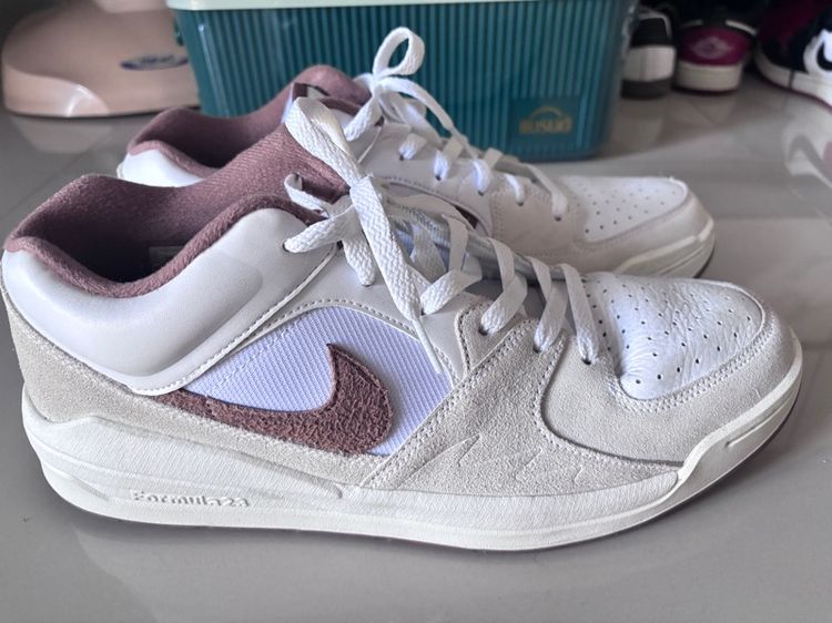 รองเท้า Nike air รูปที่ 2