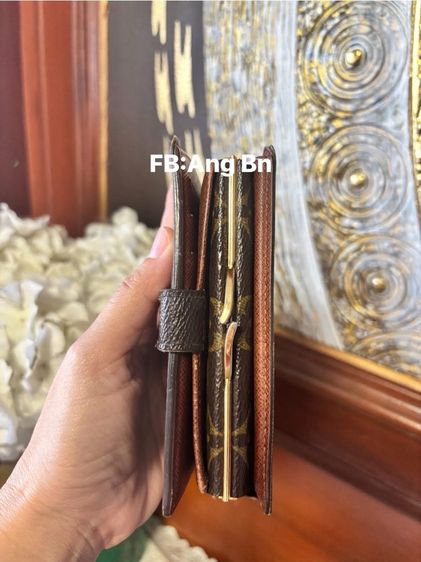 กระเป๋าสตางค์ Louis Vuitton  สีน้ำตาล Mono Compact Kisslock รูปที่ 2