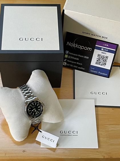 GUCCI Dive YA136403 136.4 32mm Black Dial Women's Quartz Watch รูปที่ 2