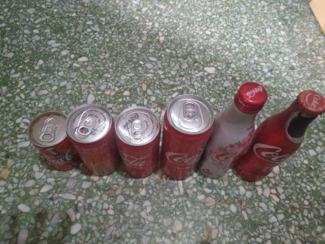 ขวดโค้กออกในงานสำคัญ มีชุดบอลโลกบราซิล 2014 ชุดโค้ก 100 ปีหายากและโค้กซากุระจากญี่ปุ่นเป็น special edition 2017 ขายเหมารวม รูปที่ 2