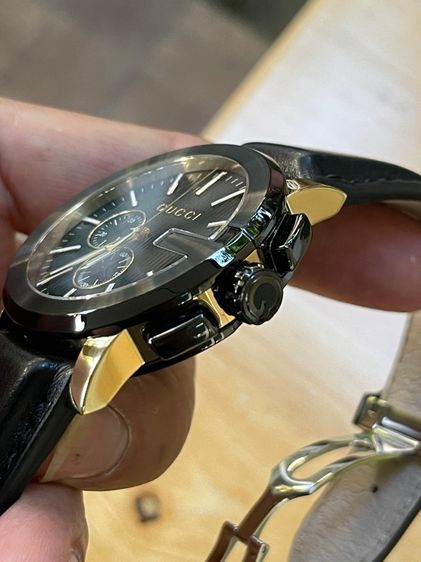 GUCCI G-Chrono YA101203 Black Dial Men's Watch 44mm Gucci Black Gold Tone รูปที่ 14