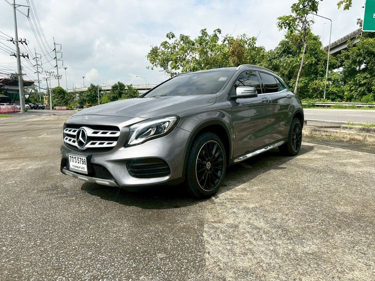 Mercedes-Benz GLA-Class 2018 GLA250 Sedan เบนซิน ไม่ติดแก๊ส เกียร์อัตโนมัติ เทา รูปที่ 2