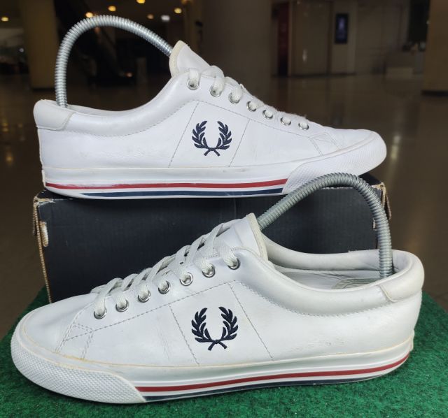 รองเท้า💥FRED PERRY💥ของแท้‼️พื้นนิ่ม เบา สวยๆ เดิมๆ สภาพดี💥ไซร์ 39  รูปที่ 10