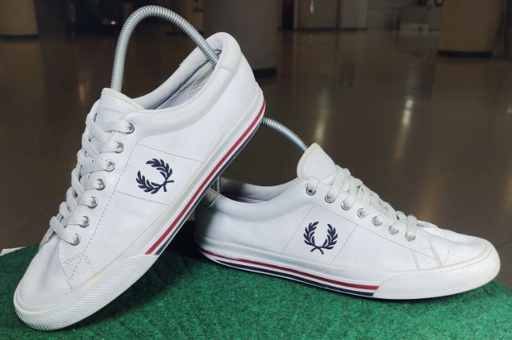 ขาว ผ้าใบ รองเท้าผ้าใบ UK 6 | EU 39 1/3 | US 6.5 อื่นๆ รองเท้า💥FRED PERRY💥ของแท้‼️พื้นนิ่ม เบา สวยๆ เดิมๆ สภาพดี💥ไซร์ 39 