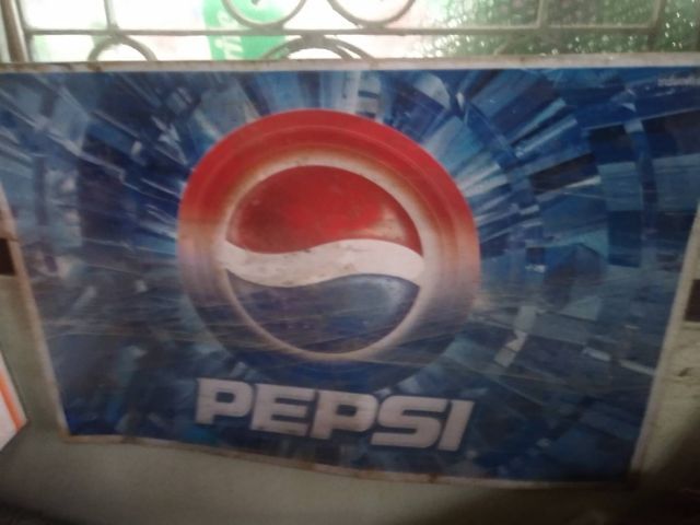 ขายเหมา รวมชุดเป็ปซี่ logo ใหม่ งานเก่าแท้ ขนาด 16x24นิ้ว