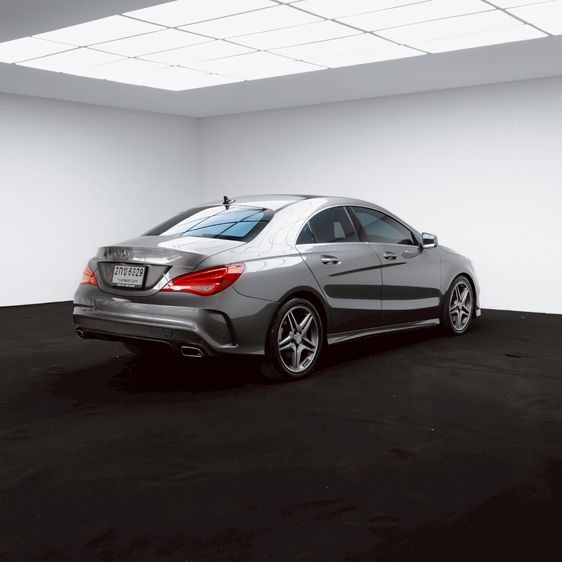 Mercedes-Benz CLA-Class 2016 CLA250 AMG Sedan เบนซิน ไม่ติดแก๊ส เกียร์อัตโนมัติ เทา รูปที่ 4