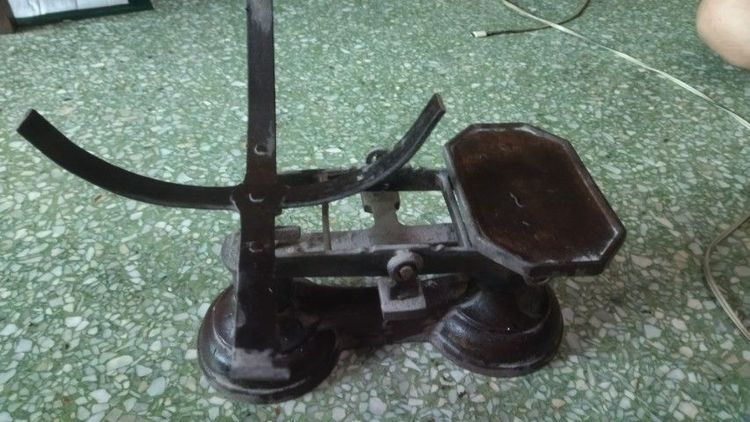 ตราชั่งเก่าแท้หายาก รูปที่ 3