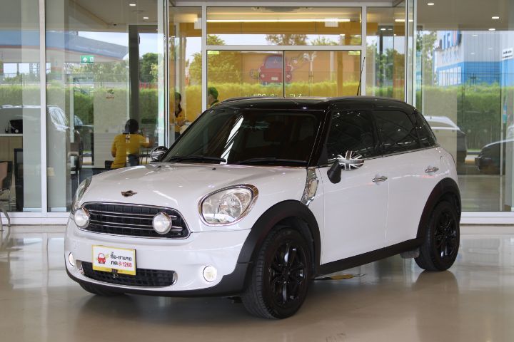 รถ Mini COUNTRYMAN 1.6 สี ขาว