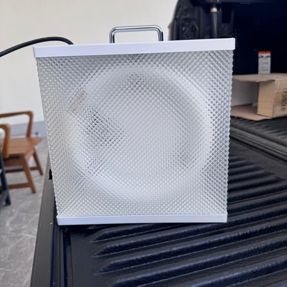 โคมไฟฉุกเฉิน 30 วัตต์ ขานเหมา