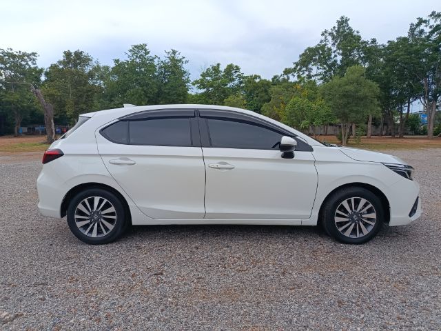 Honda City 2024 1.0 SV Sedan เบนซิน ไม่ติดแก๊ส เกียร์อัตโนมัติ ขาว รูปที่ 4