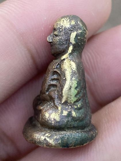 หลวงพ่อเงินพิมพ์ขี้ตา รูปที่ 8