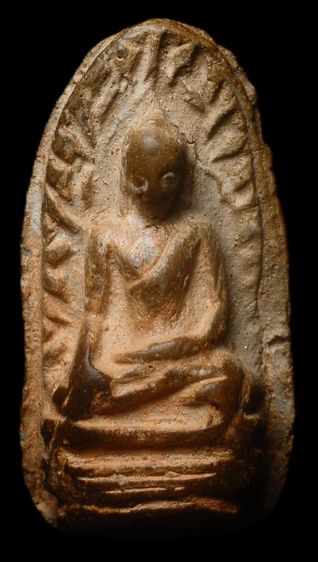 พระรอด ลำพูน เนื้อแกร่งๆ ผิวแห้งๆ ตามสภาพครับ แบ่งบูชา 1000ครับ