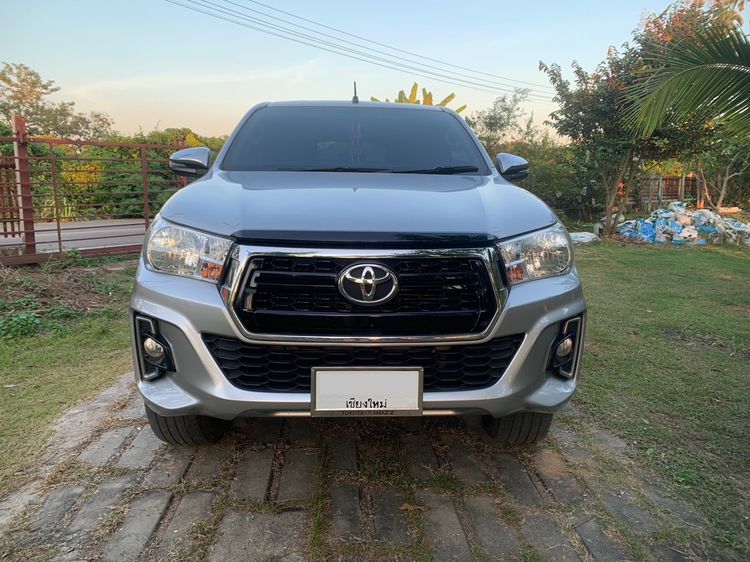 Toyota รุ่นอื่นๆ 2018 รุ่นย่อยอื่นๆ Pickup ดีเซล ไม่ติดแก๊ส เกียร์อัตโนมัติ บรอนซ์เงิน รูปที่ 2