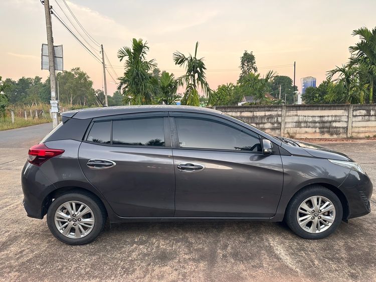 Toyota yaris 1.2E  ปี2017  เจ้าของขายเอง  โทรได้เลย