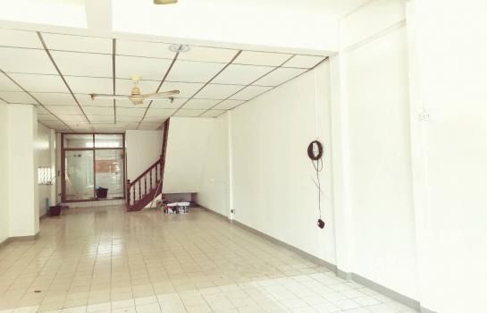 ให้เช่าตึกแถวหัวมุม 2 ชั้น หมู่บ้านสินธานี รีโนเวทแล้ว นวมินทร์ 93 บึงกุ่ม กรุงเทพฯ ถูกสุดในย่านนี้ รูปที่ 2