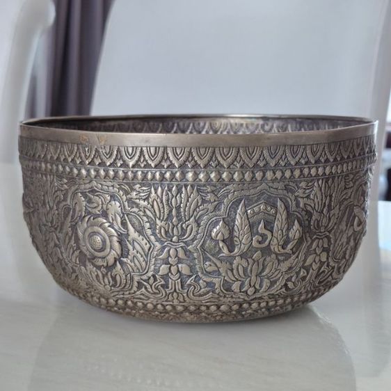 ขันเงินลายไทยโบราณ งานช่างเก่า รูปที่ 4