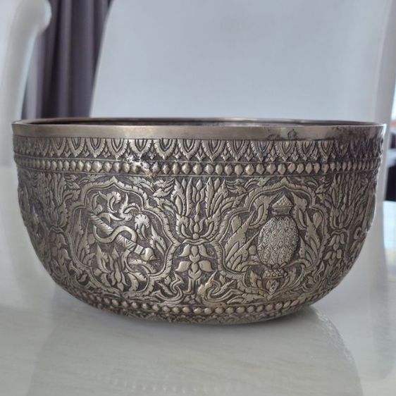 ขันเงินลายไทยโบราณ งานช่างเก่า รูปที่ 2