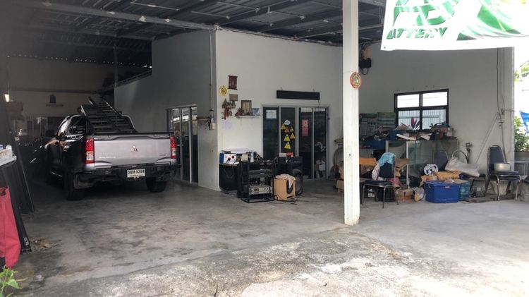 มีบางส่วน สร้างเสร็จก่อน 2010 ไม่ใช่ บ้านติดถนนรอบเกาะให้เช่าระยะยาว รูปที่ 3