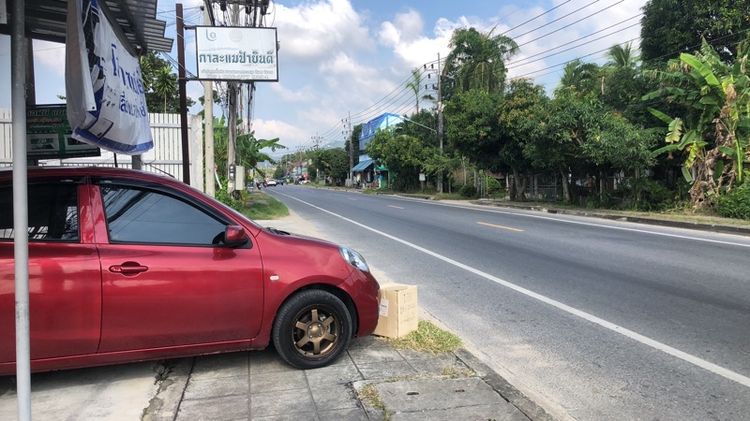 บ้านติดถนนรอบเกาะให้เช่าระยะยาว