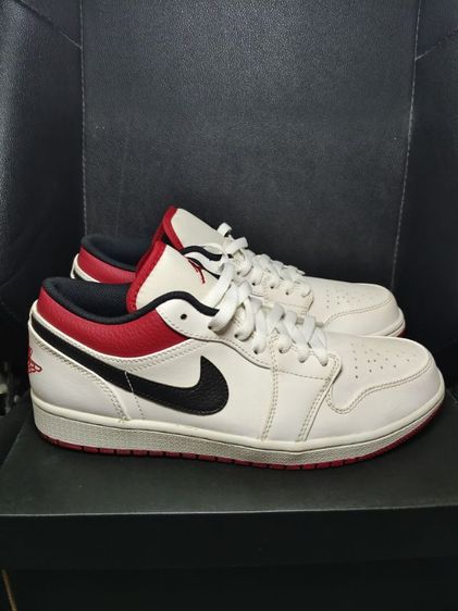 Nike Air Jordan 1 Low WHITE GYM RED BLACK us 9.5 Eur 43 27.5 cm มือสองของใหม่ กล่องครบ ไม่เคยใส่ พื้นเต็ม ดาวเต็ม สภาพ 100 เปอร์เซนต์  รูปที่ 10