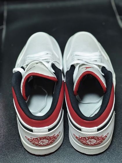 Nike Air Jordan 1 Low WHITE GYM RED BLACK us 9.5 Eur 43 27.5 cm มือสองของใหม่ กล่องครบ ไม่เคยใส่ พื้นเต็ม ดาวเต็ม สภาพ 100 เปอร์เซนต์  รูปที่ 11
